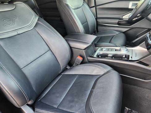 Used 2023 Ford Explorer ST w/ Equipment Group 401A image 12