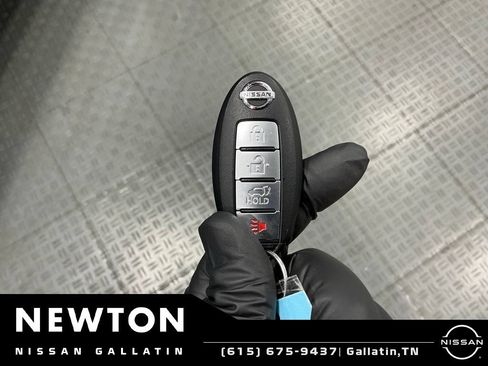 Used 2017 Nissan Armada SV w/ Driver Package RWD image 37