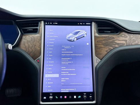 Used 2019 Tesla Model S 100D image 22