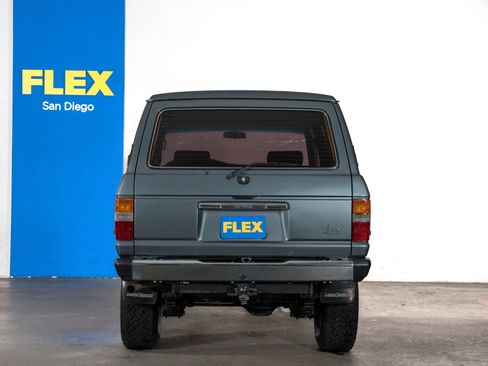 Used 1988 Toyota Land Cruiser AWD/4WD image 4