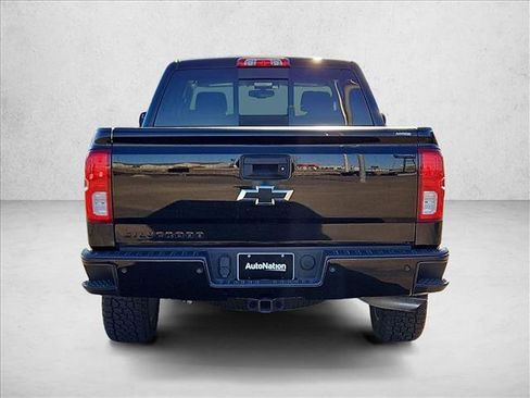 Used 2017 Chevrolet Silverado 1500 LTZ Z71 w/ Redline Edition image 7