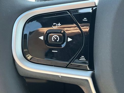 New 2026 Volvo XC90 T8 Ultra w/ Protection Package Premier AWD/4WD image 27