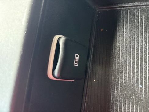 Used 2021 RAM 2500 Tradesman AWD/4WD image 39