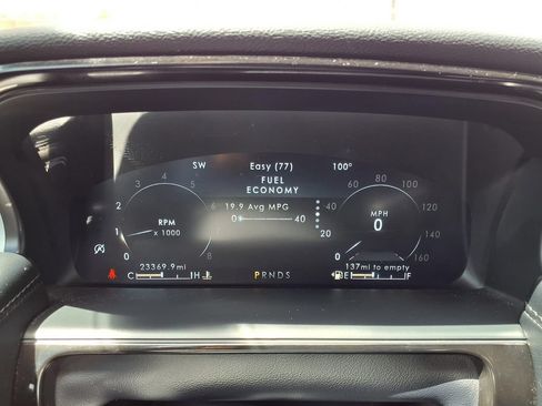 Used 2023 Lincoln Nautilus AWD w/ Premium Package image 15