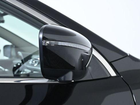 Used 2022 Nissan Rogue Sport SL image 10