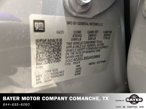 New 2025 Chevrolet Silverado EV RST image 32