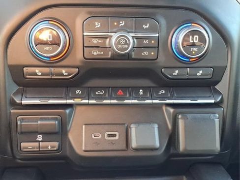 Used 2019 Chevrolet Silverado 1500 RST w/ All-Star Edition AWD/4WD image 20