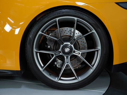 Used 2022 Porsche 911 GT3 RWD image 24