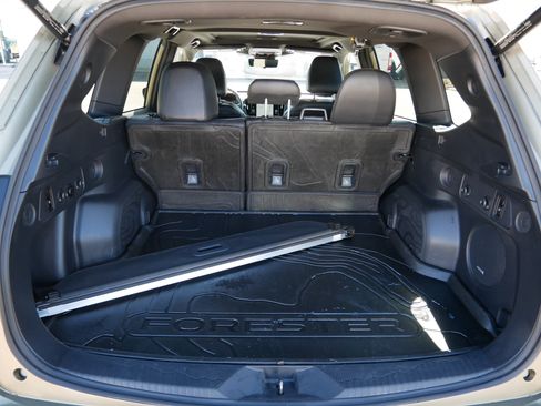 Certified 2025 Subaru Forester Touring w/ Popular Package - Touring AWD/4WD image 18