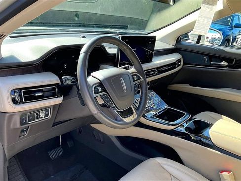 Used 2022 Lincoln Nautilus Reserve AWD/4WD image 14