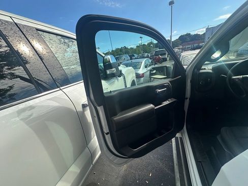 Used 2025 Chevrolet Silverado 1500 W/T RWD image 6