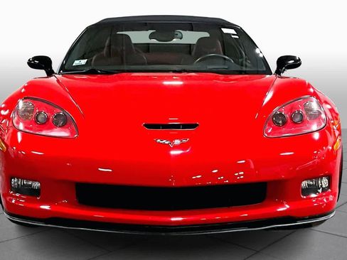 Used 2013 Chevrolet Corvette Grand Sport w/ 2LT Preferred Equipment Group image 3