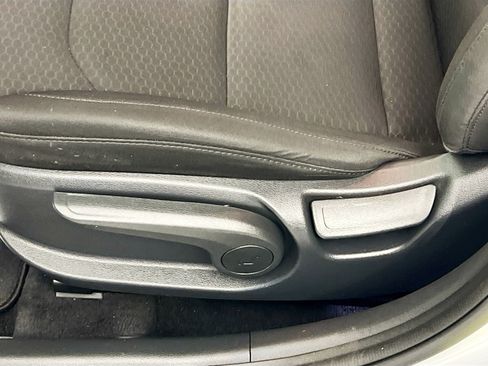 Used 2020 Hyundai Elantra SEL w/ Cargo Package (C1) FWD image 15