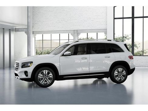 Certified 2025 Mercedes-Benz GLB 250 GLB 250 image 36