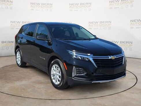 Used 2024 Chevrolet Equinox LT FWD image 7