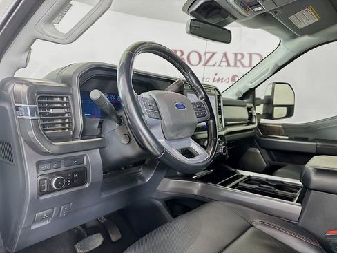 Used 2023 Ford F250 Lariat w/ Chrome Package image 11
