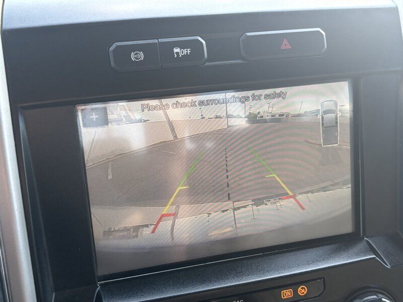 Used 2017 Ford F350 Lariat w/ Lariat Value Package AWD/4WD image 19