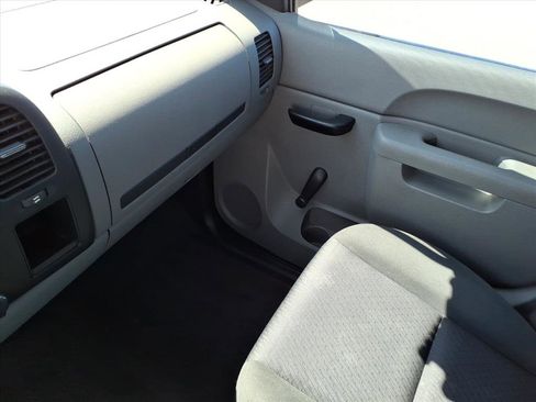 Used 2012 Chevrolet Silverado 1500 W/T RWD image 14