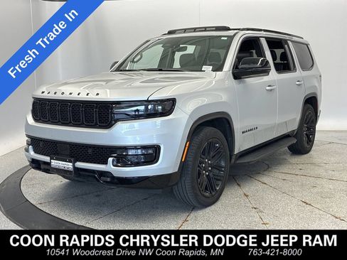 Used 2023 Jeep Wagoneer Series II AWD/4WD image 1