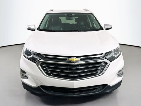 Used 2021 Chevrolet Equinox Premier w/ LPO, Floor Liner Package FWD image 2