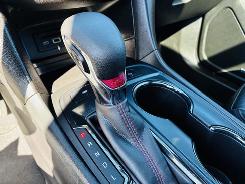 Used 2022 Chevrolet Equinox RS w/ RS Leather Package image 25