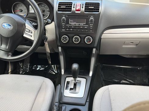 Used 2014 Subaru Forester 2.5i AWD/4WD image 14