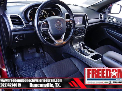 Certified 2021 Jeep Grand Cherokee Laredo image 10