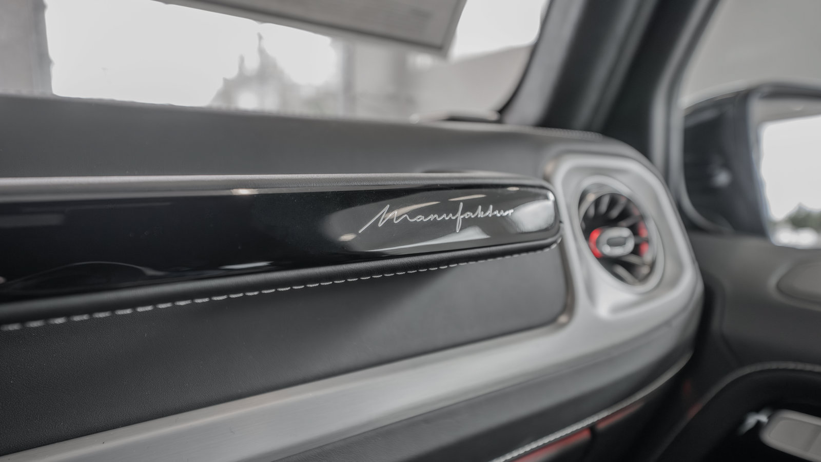 New 2027 Mercedes-Benz G 580 e image 34