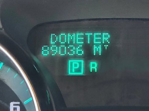Used 2017 Buick Enclave Premium w/ Experience Buick Package FWD image 28
