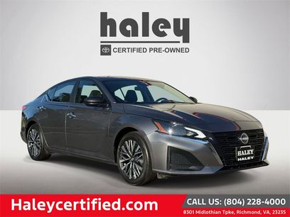 Used 2024 Nissan Altima 2.5 SV