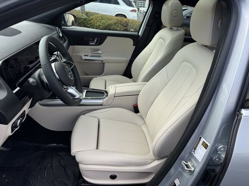 New 2026 Mercedes-Benz GLA 250 image 2