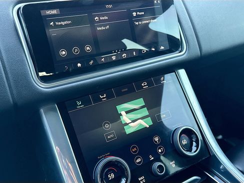 Used 2019 Land Rover Range Rover Sport HSE image 28