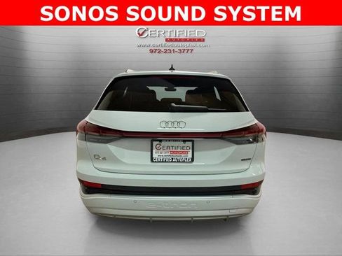 Used 2024 Audi Q4 e-tron Prestige image 5