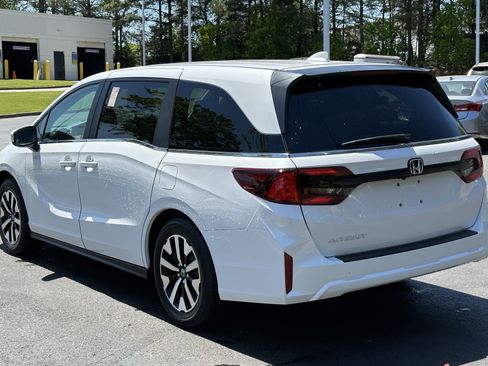Used 2026 Honda Odyssey EX-L image 12
