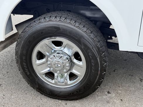 Used 2022 RAM 2500 Tradesman AWD/4WD image 13