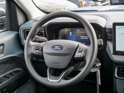 New 2025 Ford Maverick XL image 16