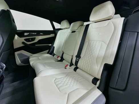 Used 2024 Lamborghini Urus S AWD/4WD image 38