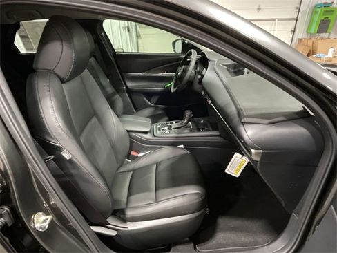 New 2026 MAZDA CX-30 AWD 2.5 S w/ Select Sport Pkg image 28