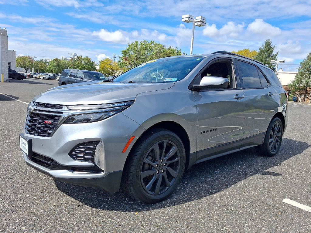 Used 2023 Chevrolet Equinox RS AWD/4WD image 6