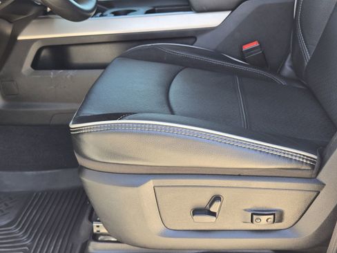 Used 2024 RAM 3500 Laramie w/ Towing Technology Group image 28