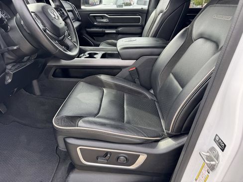 Used 2024 RAM 1500 Laramie AWD/4WD image 20