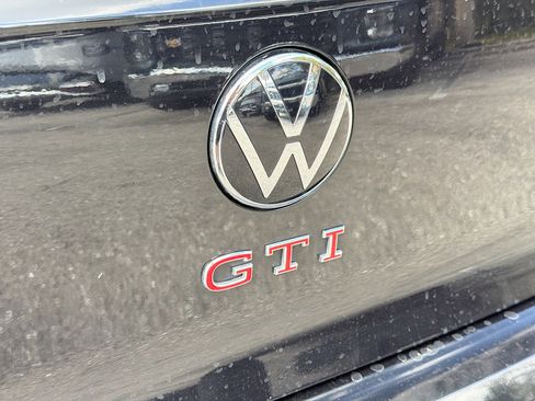 Used 2024 Volkswagen GTI S image 11