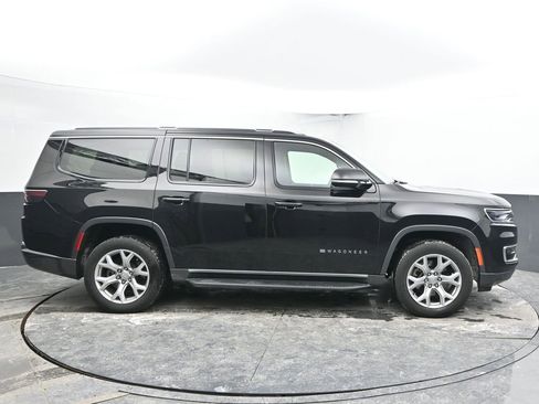 Used 2022 Jeep Wagoneer Series II image 12