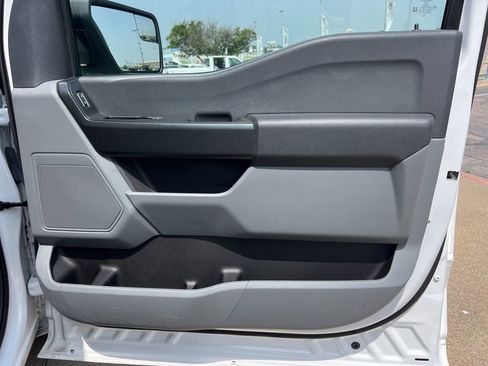 Used 2023 Ford F150 XL RWD image 12