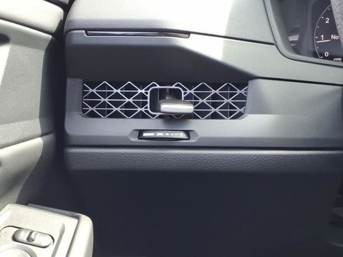 Certified 2025 Honda Accord SE image 30