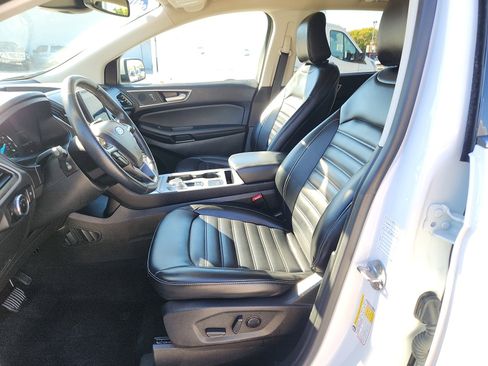 Used 2024 Ford Edge SEL image 7