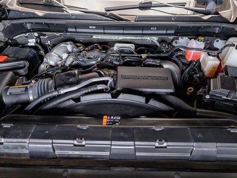 Used 2025 GMC Sierra 2500 AT4 w/ AT4 Premium Plus Package image 35