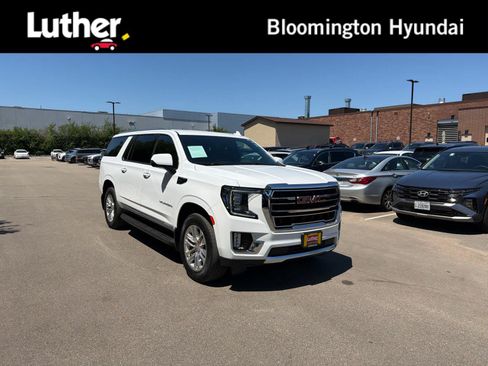 Used 2023 GMC Yukon XL SLT w/ SLT Luxury Package AWD/4WD image 1