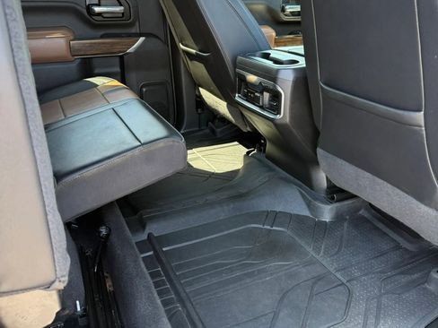 Used 2022 Chevrolet Silverado 2500 High Country w/ LPO, Dark Essentials Package AWD/4WD image 41