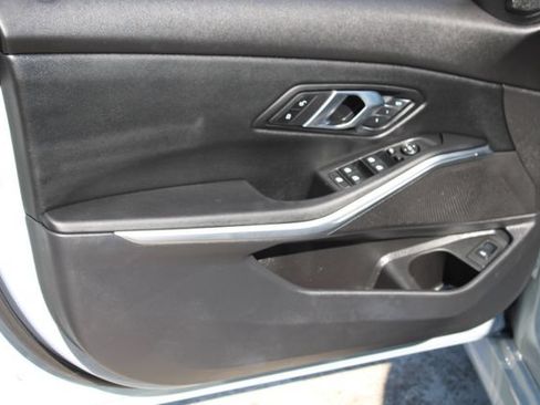 Used 2026 BMW 330i xDrive Sedan AWD/4WD image 13